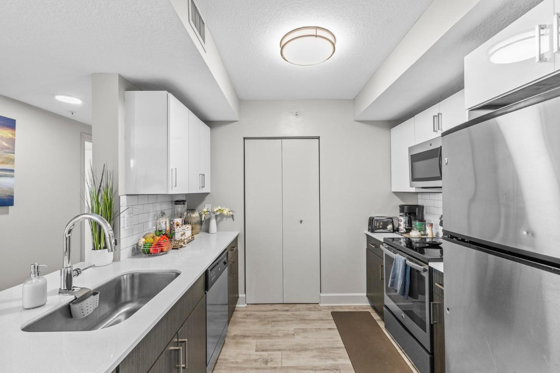 Apartamento 2bedroom 2 Bath 10 Mins Walking To Jackson Memorial Hospital