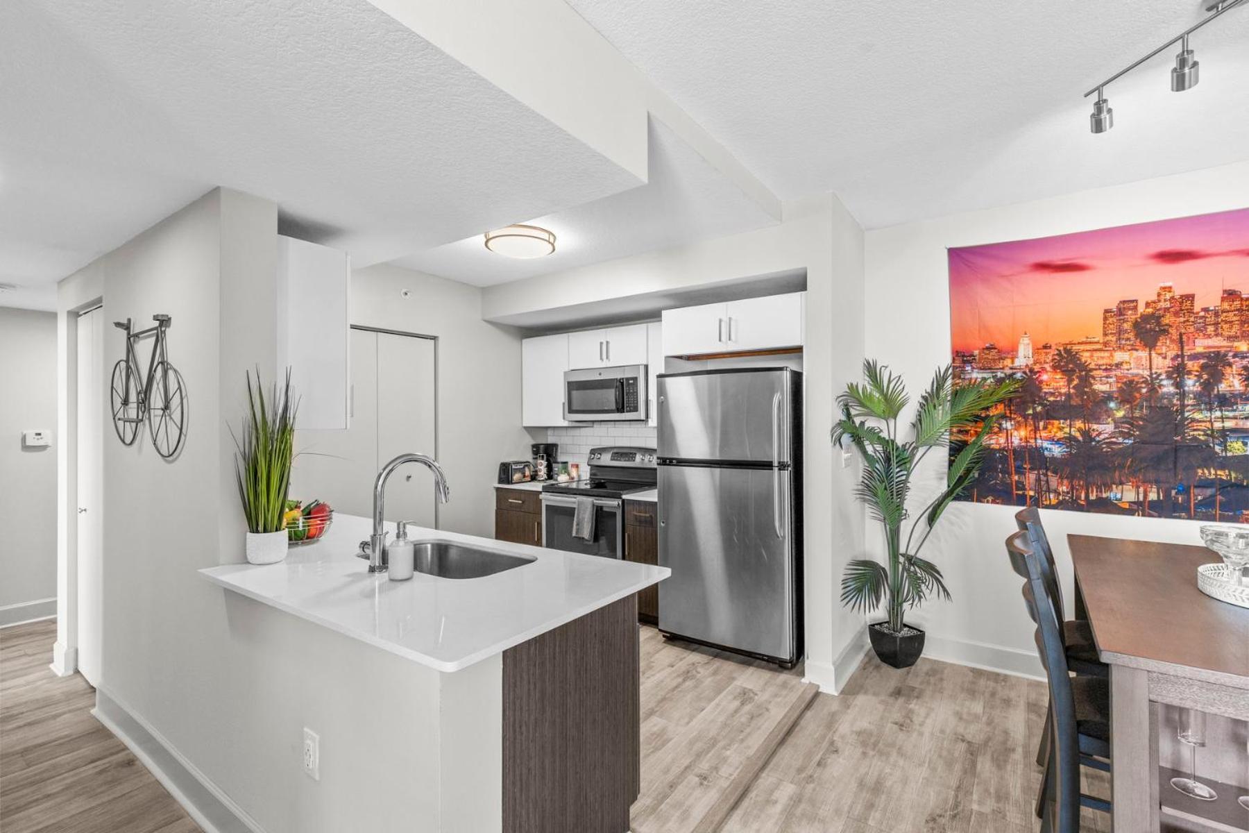 2bedroom 2 Bath 10 Mins Walking To Jackson Memorial Hospital Miami